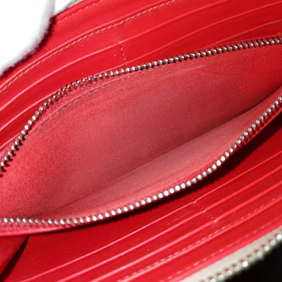 Christian Louboutin long wallet - Picture 8 of 11